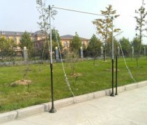 训练用单杠户外健身铸铁大底盘单杠固定室外公园家用引体向上回环