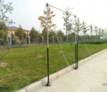 训练用单杠户外健身铸铁大底盘单杠固定室外公园家用引体向上回环